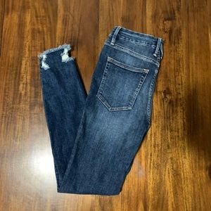 Good American - Good Legs 4/27. Excellent condition and very cute style!